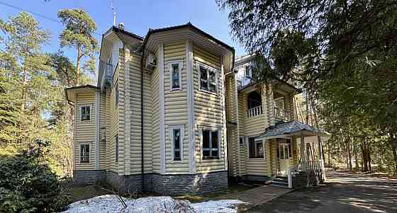 Коттедж, 550 м2, 1.85 га, 3 эт. Москва