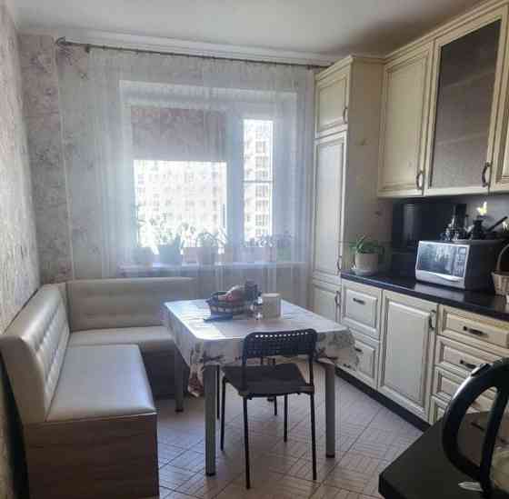 Комната, 58 м2, 9/17 эт. Андреевка