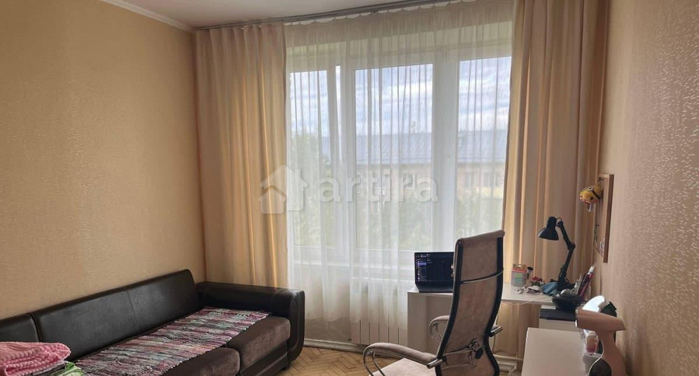 Комната, 15 м2, 8/8 эт. Москва - изображение 1