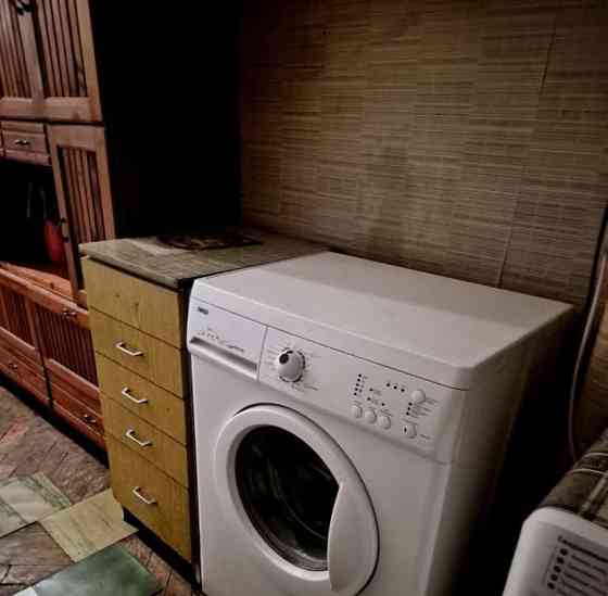 Комната, 140 м2, 4/8 эт. Санкт-Петербург