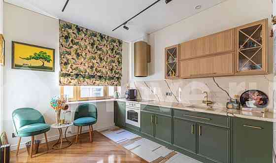 4-комн. квартира, 145.8 м2, 2/9 эт. Москва