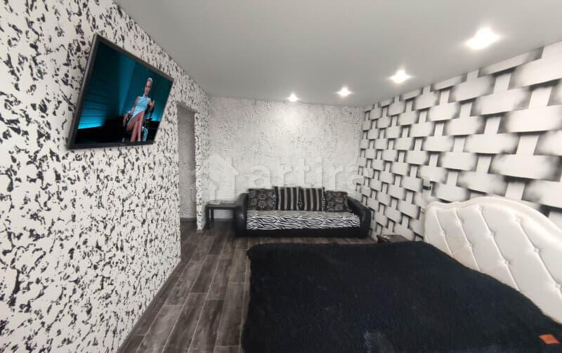 1-комн. квартира, 40 м2, 4/5 эт. Туймазы - изображение 1