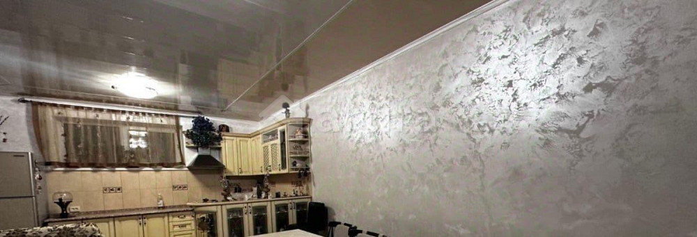 Дом, 340 м2, 5.5 сотки, 3 эт. Свободы - изображение 1