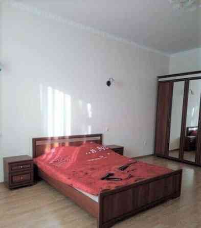 2-комн. квартира, 65 м2, 8/12 эт. Казань