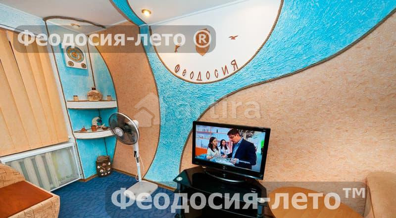 2-комн. квартира, 57 м2, 1/5 эт. Феодосия - изображение 2