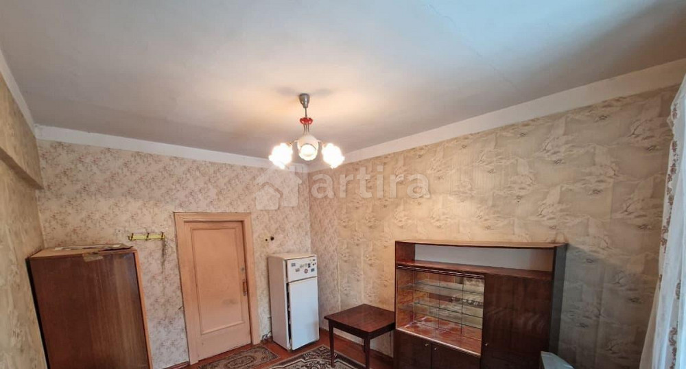 Комната, 15 м2, 4/4 эт. Москва - изображение 1