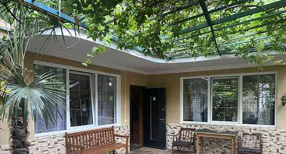 Дом, 110 м2, 1 сотка, 2 эт. Ялта