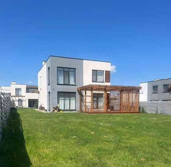 Коттедж, 200 м2, 10 соток, 2 эт. Новосибирск