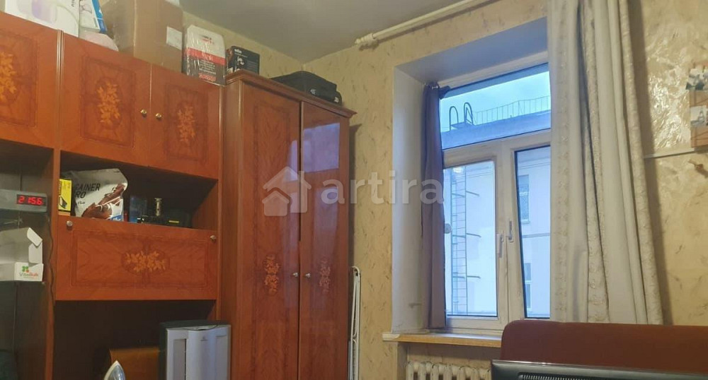 Комната, 93 м2, 4/5 эт. Санкт-Петербург - изображение 2