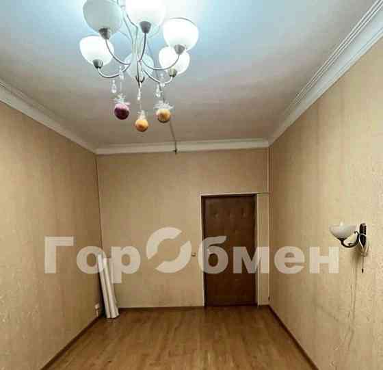 Комната, 35.7 м2, 3/5 эт. Москва