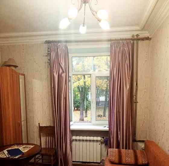 Комната, 12.5 м2, 1/3 эт. Москва