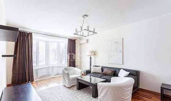 2-комн. квартира, 57.7 м2, 3/9 эт. Москва