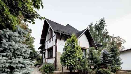 Коттедж, 400 м2 Бронницы