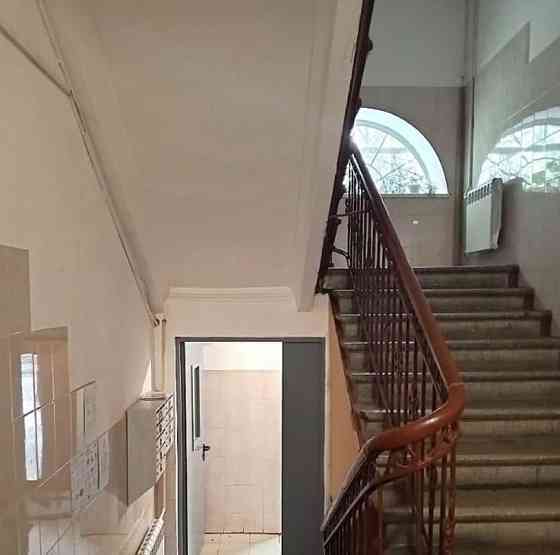 Комната, 12.5 м2, 1/3 эт. Москва