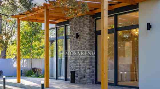 Дом, 200 м2 Москва