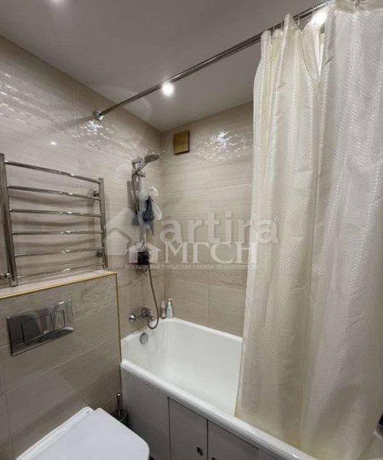 2-комн. квартира, 42 м2, 4/5 эт. Москва - изображение 3