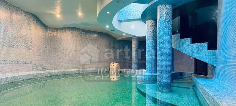 Коттедж, 700 м2 Наро-Фоминск - изображение 1