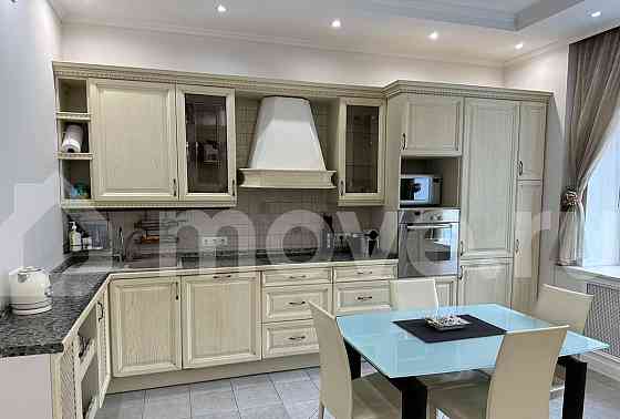 4-комн. квартира, 114.9 м2, 2/10 эт. Москва