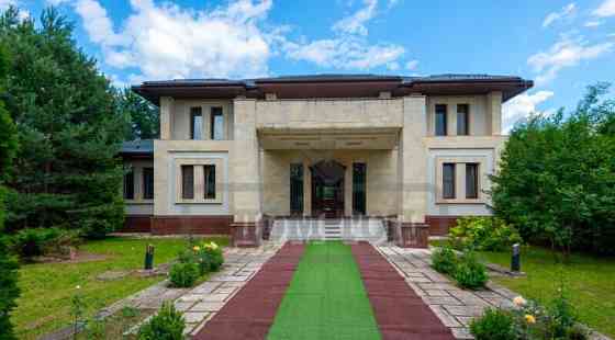 Коттедж, 1300 м2 Зеленоград