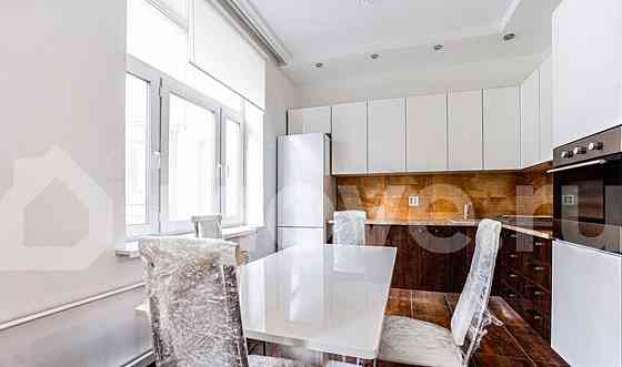 4-комн. квартира, 140 м2, 7/8 эт. Москва