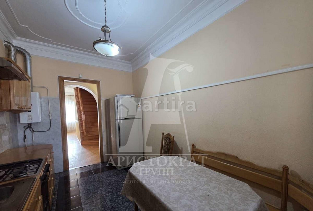 Дом, 200 м2, 6 соток, 2 эт. Пятигорск - изображение 2