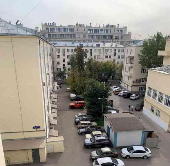 Комната, 35.5 м2, 5/5 эт. Москва