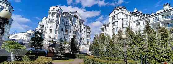 3-комн. квартира, 144.6 м2, 7/9 эт. Москва