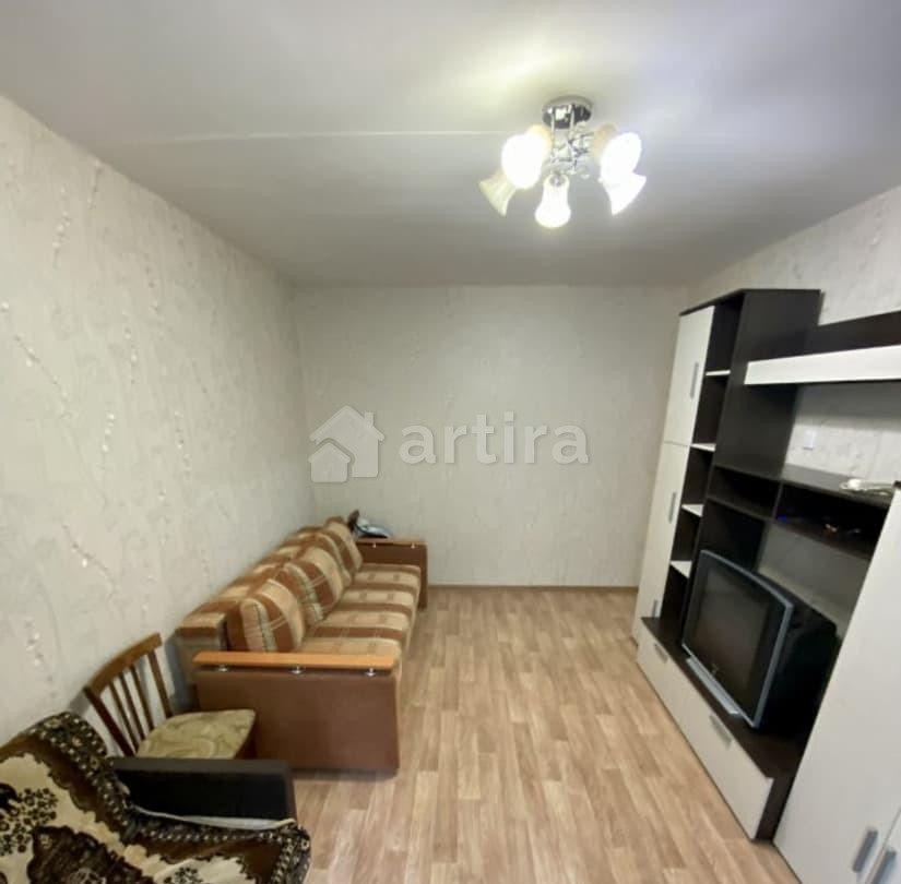 Комната, 46 м2, 1/9 эт. Казань - изображение 1