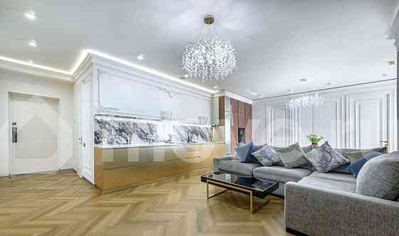 4-комн. квартира, 98 м2, 37/48 эт. Москва