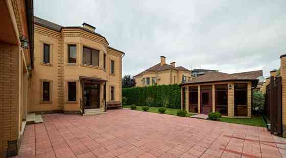 Коттедж, 630 м2 Краснознаменск