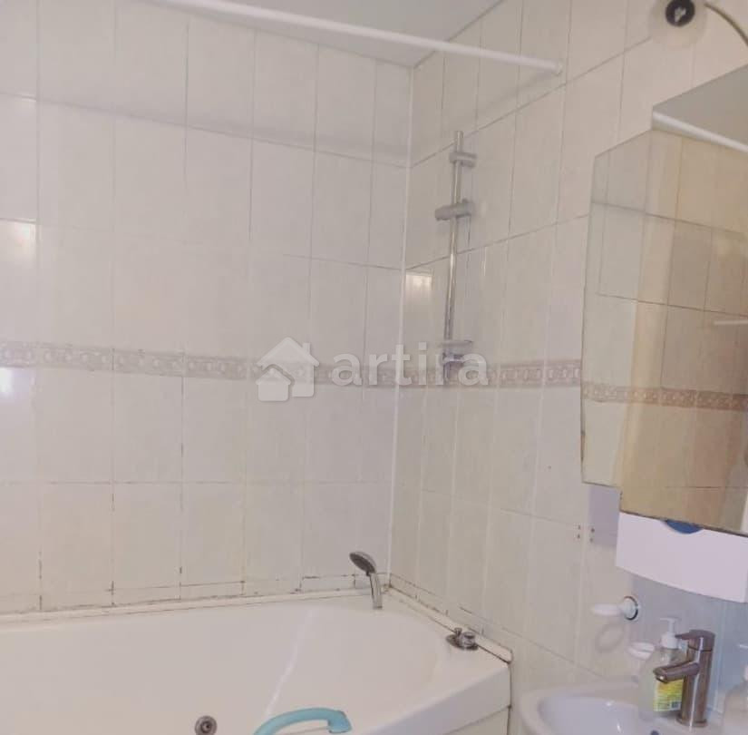 Комната, 70 м2, 2/17 эт. Санкт-Петербург - изображение 5