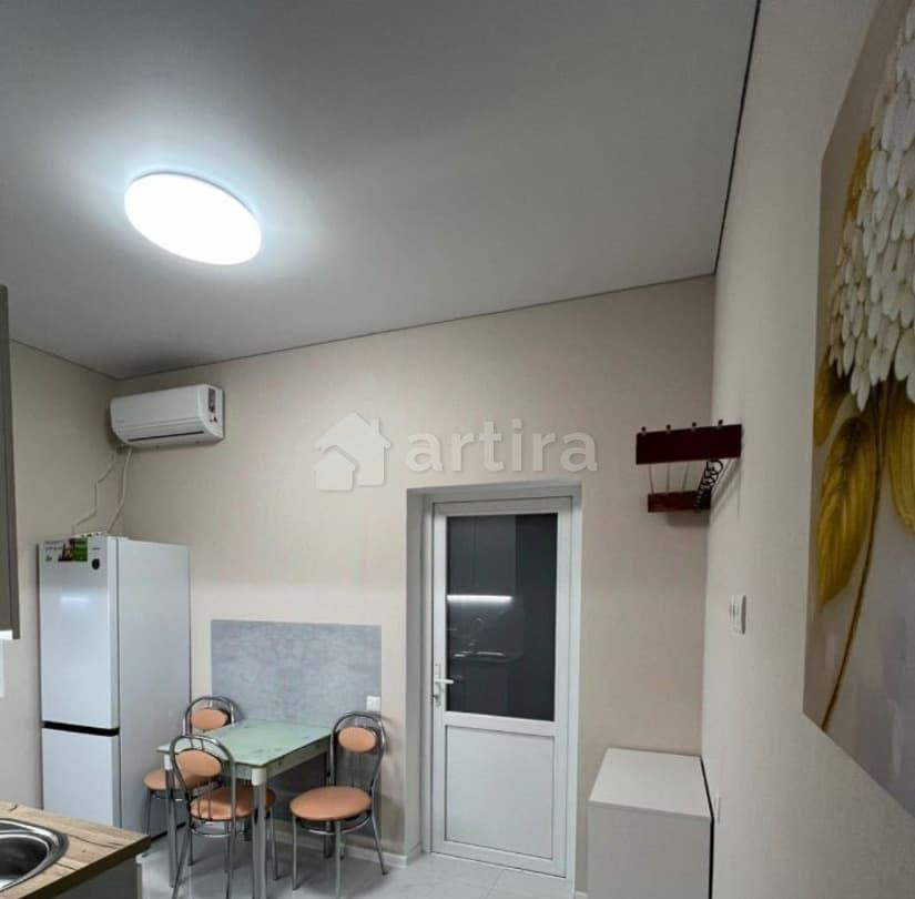 Дом, 40 м2, 4 сотки, 2 эт. Симферополь - изображение 2