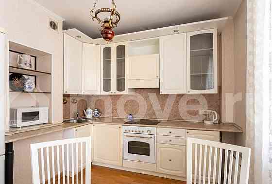 4-комн. квартира, 105 м2, 14/22 эт. Москва