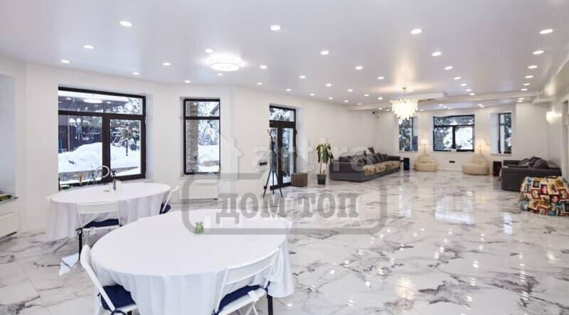 Коттедж, 1200 м2 Красногорск - изображение 1