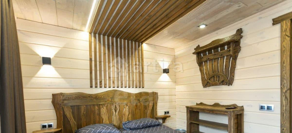 Дом, 1000 м2, 9 соток, 3 эт. Новосибирск - изображение 1