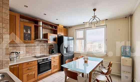 6-комн. квартира, 138.5 м2, 21/22 эт. Москва