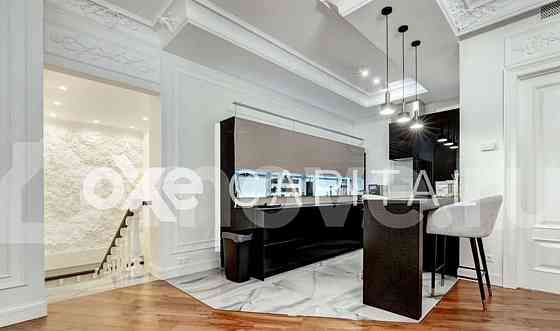 5-комн. квартира, 335 м2, 1/8 эт. Москва