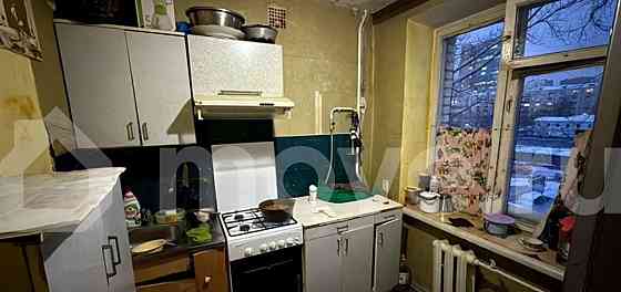 3-комн. квартира, 54 м2, 3/5 эт. Москва