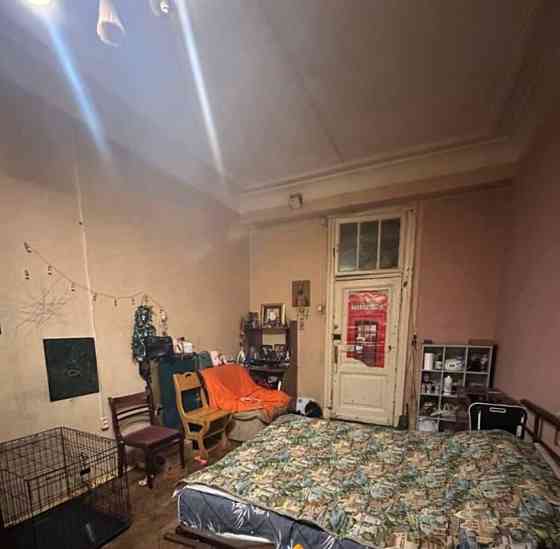 Комната, 95.5 м2, 2/6 эт. Москва