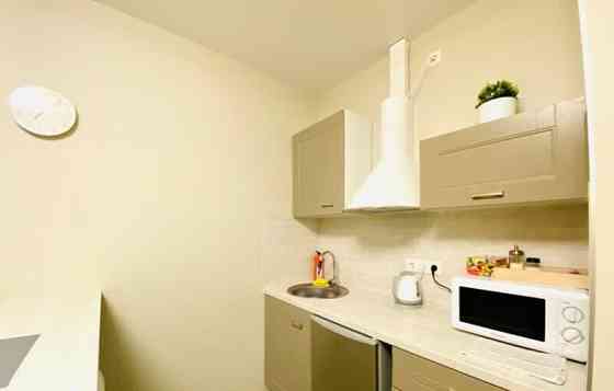 1-комн. квартира, 35 м2, 5/15 эт. Москва