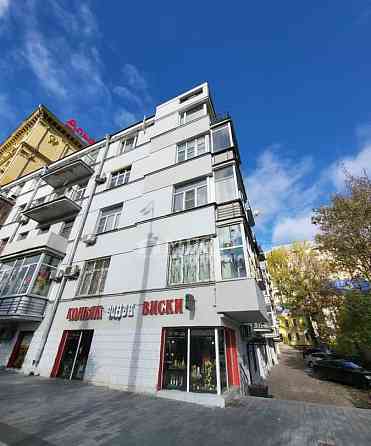 2-комн. квартира, 52 м2, 2/5 эт. Москва