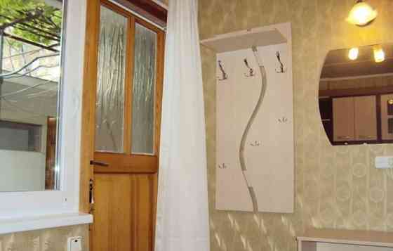 1-комн. квартира, 26 м2, 1/2 эт. Ялта