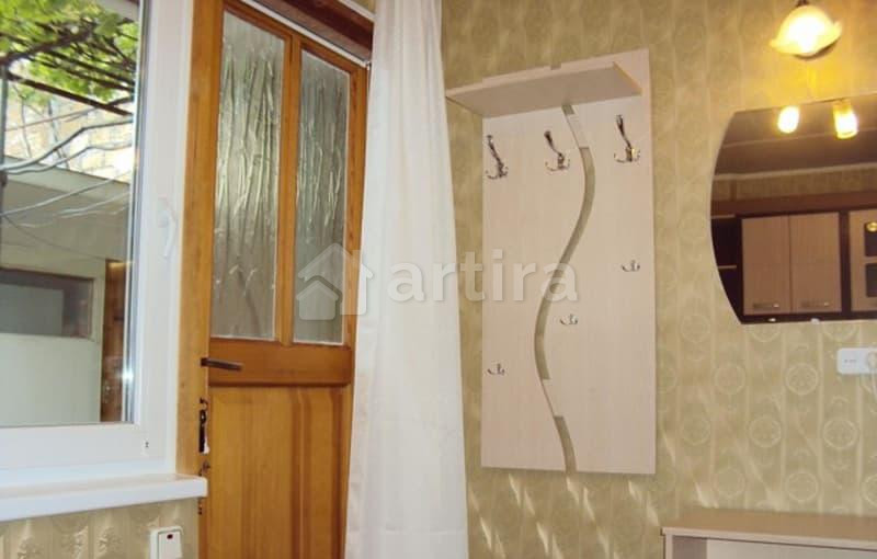 1-комн. квартира, 26 м2, 1/2 эт. Ялта - изображение 6