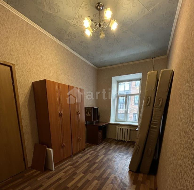 Комната, 42 м2, 3/3 эт. Санкт-Петербург - изображение 4