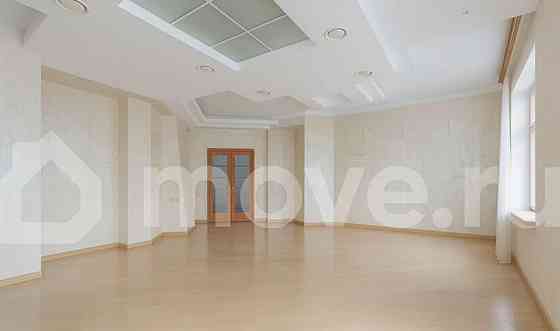 4-комн. квартира, 184 м2, 3/6 эт. Москва