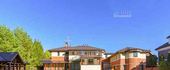 Дом, 720 м2, 25 соток, 2 эт. Барвиха