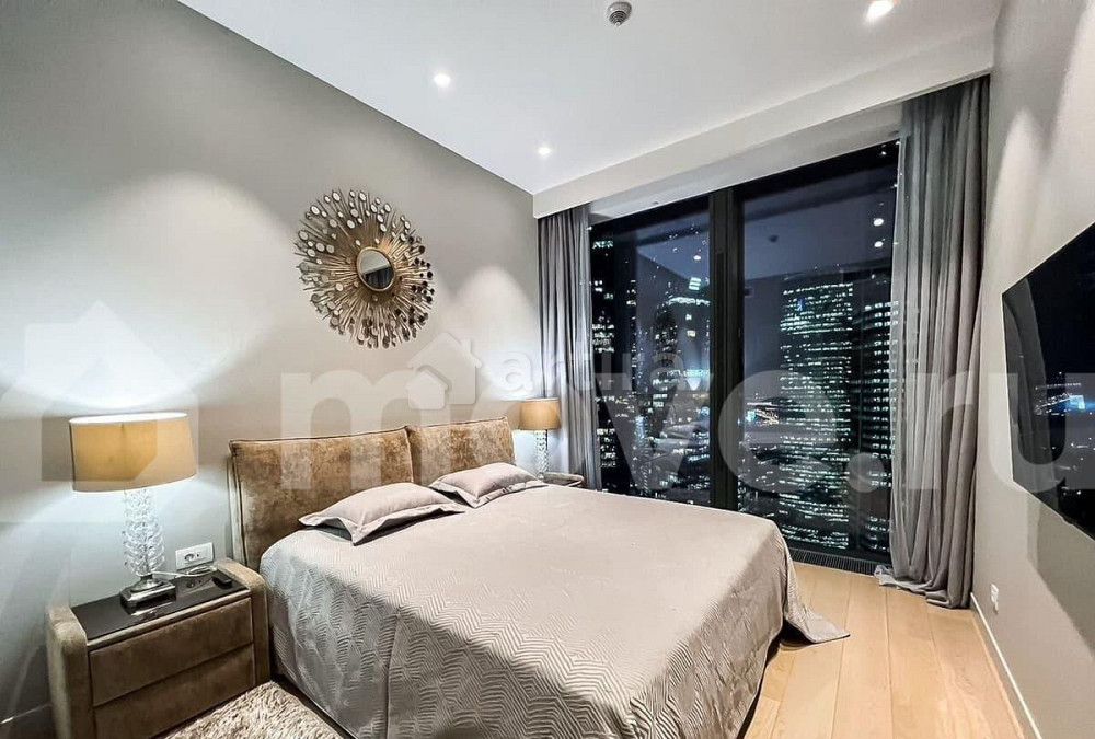 3-комн. апарт-ы, 90 м2, 41/78 эт. Москва - изображение 1