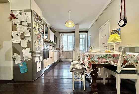 4-комн. квартира, 92 м2, 4/5 эт. Москва