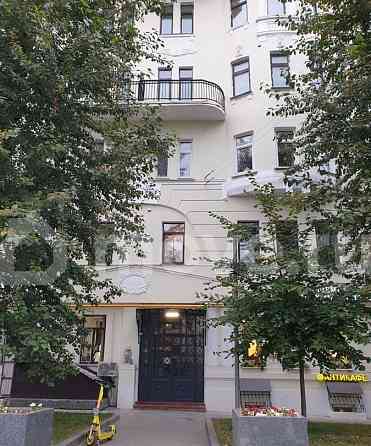 5-комн. квартира, 97.3 м2, 2/8 эт. Москва