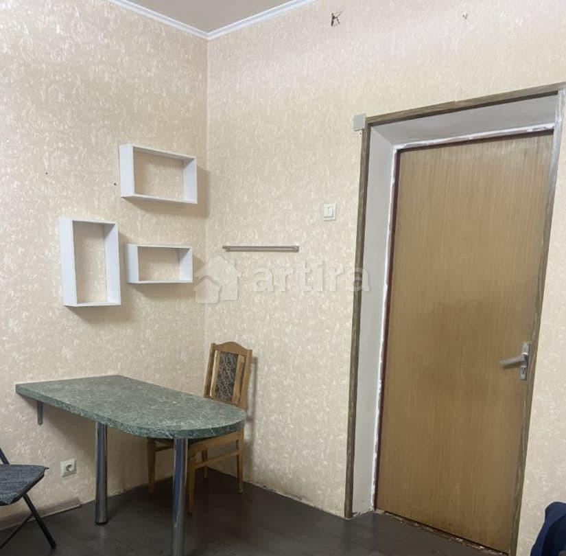 Комната, 44 м2, 3/5 эт. Москва - изображение 1